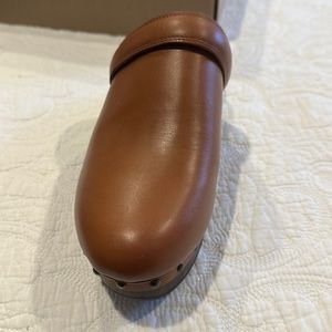 The Cecily Clog in Oiled Leather